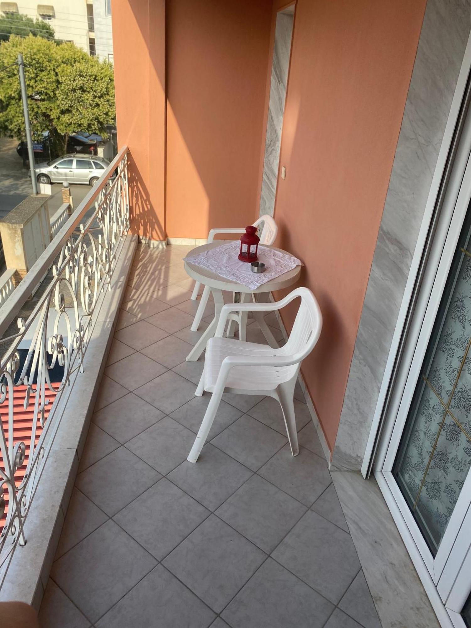 Kelesi Apartments Nea Kallikrateia Kültér fotó